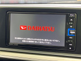 【純正ナビ】人気の純正ナビを装備しております。ナビの使いやすさはもちろん、オーディオ機能も充実!キャンプや旅行はもちろん、通勤や買い物など普段のドライブも楽しくなるはず♪