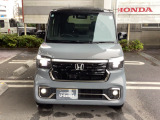 当社デモカー 人気のN-BOXカスタムの入庫です。新車保証継承 禁煙車