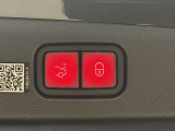 認定中古車フェア期間中はお買い得な特典をご用意しております。ご検討中のお客様はぜひ当店スタッフまでお問い合わせ下さい。