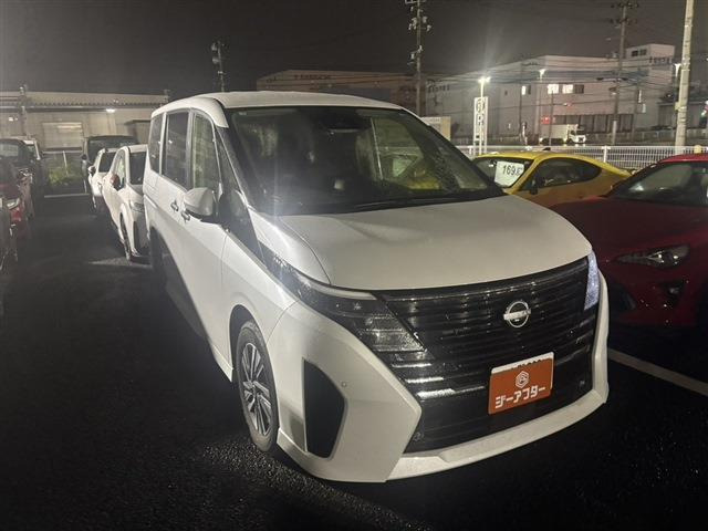 セレナ 2.0 ハイウェイスターV 禁煙車 カロッツェリアナビ バックカメラ