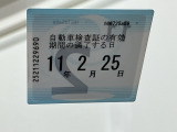 次回の車検日になります。こちらのステッカーをご確認ください。