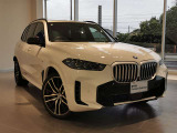 初めて輸入車を検討される方、輸入車に興味はあるけれどメンテナンスなど不安や質問がたくさんある方、是非一度当社にお出かけ下さい。一つ一つご質問に丁寧にお答えさせていただきます。お気軽にお声かけ下さい。
