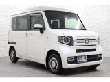 当社の優秀なスタッフがしっかり点検整備をさせていただいてからご納車いたします!さらに!エンジンオイル、エレメント・ミッションオイル・ワイパーゴムを新品交換になります!これで安心して乗って頂けます!