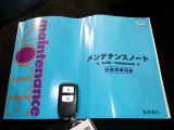 ★スマートキー★ キーを携帯しているだけでカギの開け閉めからエンジン始動までできるスマートキー!キーを取り出す必要がないので楽チンです☆