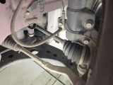 お車を安心してお乗りいただく為には、足回りの定期点検が欠かせません。サービスサポート(有償保証)では無料点検もご提供しており、安心のカーライフをお過ごしいただけるサポート体制が整っています。