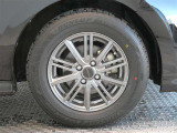 R8年式夏タイヤ175/70R14ダンロップ製です。