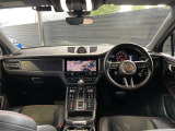 ポルシェセンター柏の葉では最新車両だけでなく、良質な認定中古車も数多く扱っております。