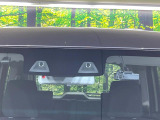 【スズキ セーフティサポート】走行中に前方の車両等を認識し、衝突しそうな時は警報とブレーキで衝突回避と被害軽減をアシスト。より安全にドライブをお楽しみいただけます。