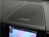【harman/kardon】世界のオーディオファン垂涎のプレミアムサウンドシステムを搭載。原音に近い音場空間を忠実に再現。乗る人すべてに最良の音響体験を提供します。