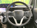 【純正革巻きステアリング】上質な革を使用することで、手にしっかり馴染みとても運転しやすいハンドルです♪