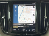【9インチタッチスクリーン純正HDDナビ】「Apple Car Play」「Android Auto」対応のボルボ先進ナビゲーション「SENSUS」。最新地図データへ無料更新してお渡しします。