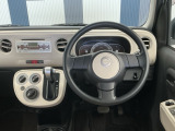 運転しやすいインパネ周りです!見やすいレイアウトで快適なドライブをサポートします!