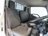 見通しのよいすっきりとした視界で、誰でも運転しやすいです。運転のしやすさは疲れにくさにも繋がりますよ♪