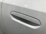 正規認定中古車 全国正規ディーラー保証付 2年走行距離無制限 アップルカープレイ ハーマンカードンスピーカー 本革シート ワイヤレス充電 19インチホイール アクティブクルーズコントロール