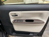 軽の看板が目印です!届出済 未使用車をお探しの方はこちらの看板を目印にお越しください。※似たような看板のお店がございますのでお間違えのないようご注意ください。