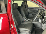 当車両は、次のお客様に気持ちよくお乗りいただくため、専門スタッフによる【徹底シートクリーニング】を施工済みです!