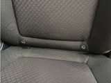 ◆ISOFIX◆シートベルトいらずでチャイルドシートと固定金具を連結するだけでガッチリ固定できます。