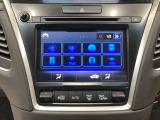 【純正ナビゲーション】使いやすいナビ操作にオーディオ機能も充実!Bluetooth接続で運転中のハンズフリー電話や好みの音楽を車内に流す事が出来ます。ラインナップや車種に応じて豊富な機能が使用可能♪