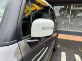 デザイン性だけでなく、ドライバーの巻き込み防止など安全運転をサポート致します!周囲からの視認性にも優れていて安心です!