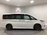 購入後も自社指定整備工場完備でお客様の愛車をしっかりサポート致します!御納車時には安全かつ安心してお乗り頂けるようホンダ専門知識を持つ整備スタッフが点検・整備・装備も説明をしてお渡ししております。