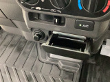 当店の在庫車両は、お客様に安心いただき気持ちよくお乗りいただけるように、自社の商品化工場でボディ洗浄・磨き・車内清掃・除菌・消毒を実施済みです。