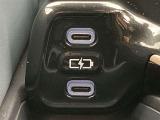 USB Type-Cポートがついています。