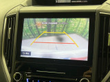 【サイド&バックカメラ】停車・駐車時に死角になりがちな運転席から見えづらいサイドとリアの障害物を確認できます!雨天時や夜間などは特に活躍してくれるアイテムです。