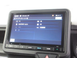 ナビゲーションは純正8インチコネクトナビ(VXM-245FEi)を装着しております。AM、FM、CD、Bluetooth、フルセグTVがご使用いただけます。初めて訪れた場所でも安心ですね!
