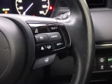 Hondaセンシングの機能のひとつ、アダプティブクルーズコントロール付!アクセルから足を離しても設定したスピードと前車との車間を保ち走行してくれます!車線維持もアシスト☆高速道路で疲労軽減ですね☆