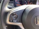 【ステリモ】ステアリングリモコンスイッチにてオーディオ操作可能となっており、運転にも集中できます。少しでも視線移動を減らし事故に遭う確率を下げます。