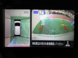 アラウンドビューモニターで車庫入れも空から見ている様に駐車できラクラクです。