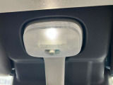 LEDルームライトがとっても明るい☆