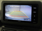 バックでの車庫入れは「バックモニター」がサポートいたします。