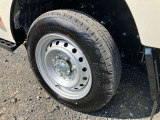 前タイヤも後タイヤも残ミゾばっちりです!