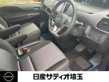 【ゆったりと運転してください】足元空間も広く、スムーズに乗り降りもいただけます♪