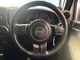 ハンドルを握れば目の前にJeepワールドが広がります!