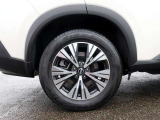右リヤ235/60R18タイヤ&純正アルミホイール!
