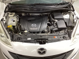 SKYACTIV-G搭載!爽快なパワーフィールと低中速の豊かなトルクによる実用域での扱い易さを是非体感して下さい!エンジンルーム内の清掃も行き届いております♪