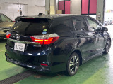 ホンダセンシング装着車となっております。衝突軽減ブレーキ、誤発進抑制機能、歩行者事故低減ステアリング、路外逸脱抑制機能、アダプティブクルーズコントロール、車線維持支援システム他、安全運転を幅広く支援。