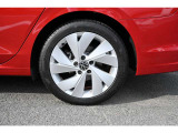 VW新居浜インターでは、より高品質な車を、適正な価格で、より多くの方々にお届けいたします。