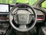 【純正革巻きステアリング】上質な革を使用することで、手にしっかり馴染みとても運転しやすいハンドルです♪