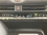 オートエアコンは温度を設定するだけで、自動で風量などを設定してくれます。運転しながら操作も必要ないので、安全性も向上します。