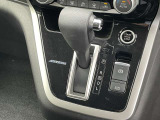 私の一押し!電動パーキングブレーキ!オートホールド機能で停止中も楽々ですね。