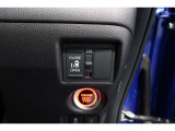 【左電動スライドドア】力を入れずにラクラクドア開閉♪左側電動スライドドア装備車両◎右側スライドドアは手動開閉です。狭い駐車場での乗り降りもラクラク♪挟み込み防止機構装備でお子様の乗り降りも安心◎