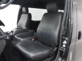 【R4年式/ハイエースワイドバン/ディーゼル2WD/DARKPRIMEⅡ】ベッドキッド付