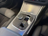 車両の詳細、ご質問につきましては、弊社営業スタッフまでお気軽にご連絡下さいませ。遠方のお客様には実車の詳細画像送信も承ります。お客様からのお問合せをお待ち致しております。