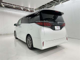 沢山乗れるのがこの車の魅力!2台で移動しないと・・・なんて時もこの車なら1台で!大活躍です♪