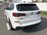 車両の詳細、ご質問につきましては、営業スタッフまでお気軽にご連絡下さいませ。遠方のお客様には実車の詳細動画送信も承ります。お問合せをお待ち致しております。
