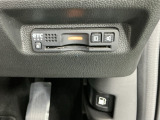 ビルトインタイプの【ETC】で見た目もスッキリ。高速道路の利用にとても便利です。