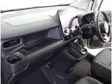 見通しのよいすっきりとした視界で、誰でも運転しやすいです。運転のしやすさは疲れにくさにも繋がりますよ♪